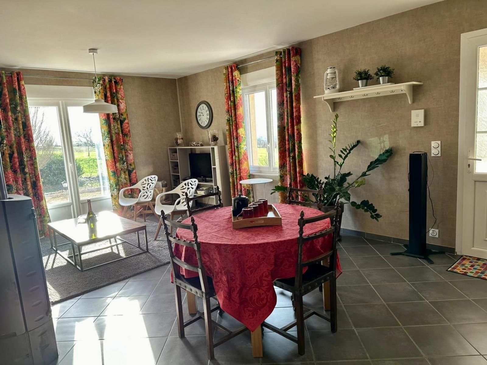 Le Charme Villa Cernay-les-Reims Bagian luar foto
