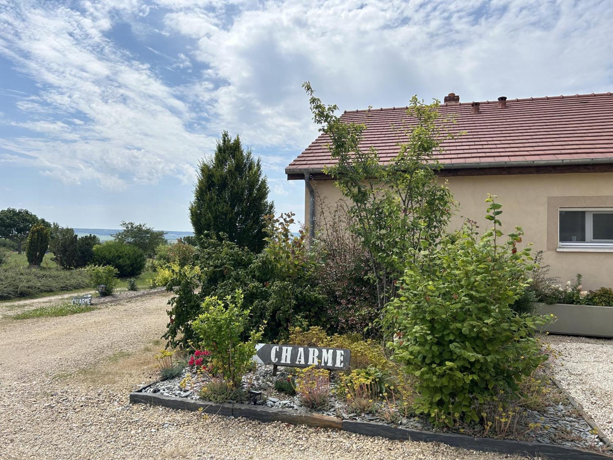 Le Charme Villa Cernay-les-Reims Bagian luar foto