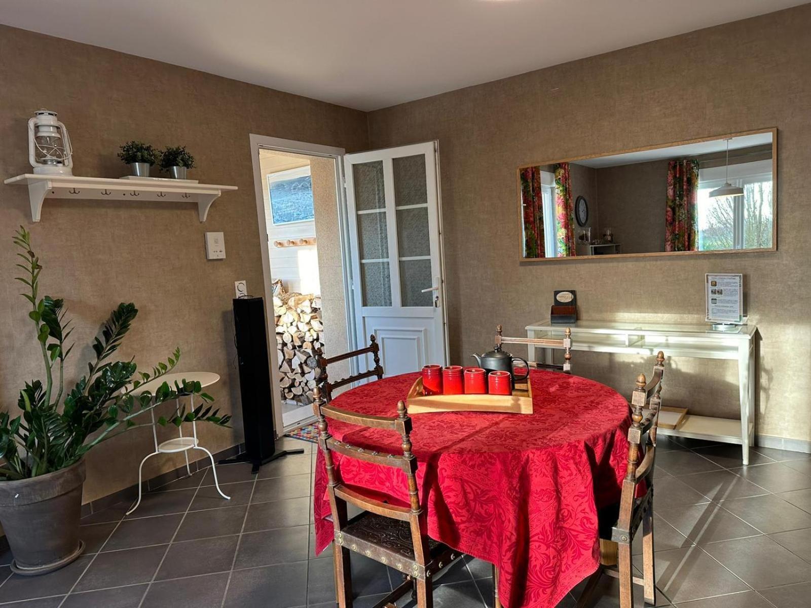 Le Charme Villa Cernay-les-Reims Bagian luar foto